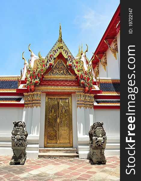 Door at Wat Pho Temple