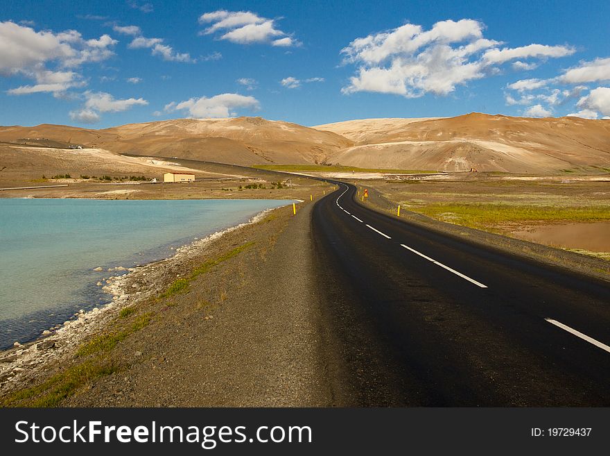 Empty route - Iceland, Myvatn area.