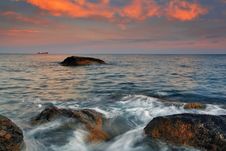 Sunset On The Rocky Coast Royalty Free Stock Images Sunset On The Rocky Coast Royalty Free Stock Images