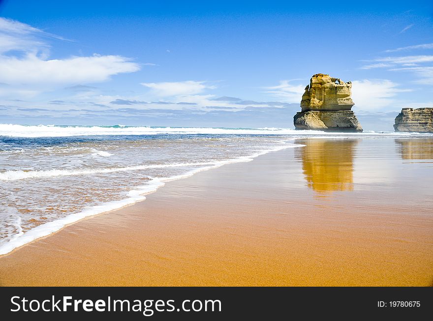 Gibson Steps and the Twelve Apostoles, Victoria (Australia)