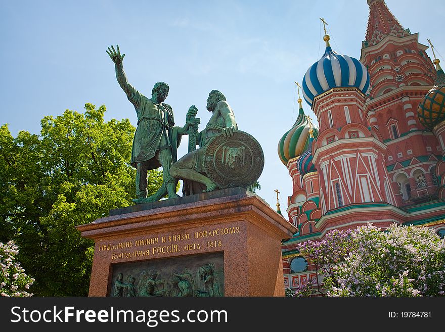 Monument to Minin and Pozharsky in Moscow on Red Square