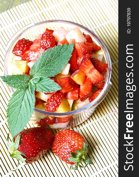 Fresh fruits salad