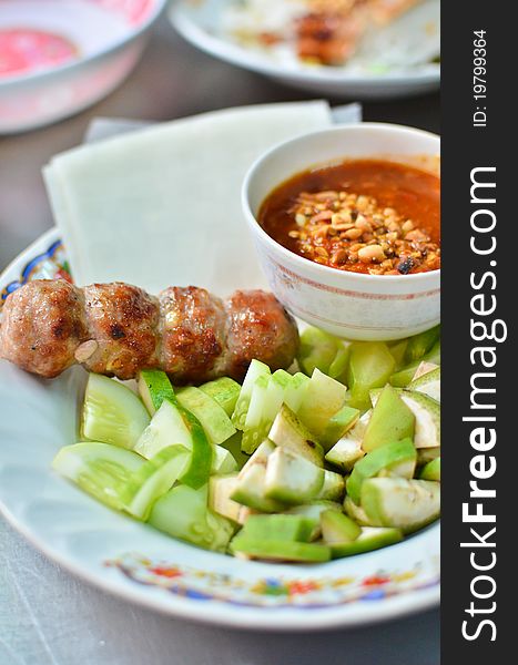 Fresh Vietnamese Style Food Set