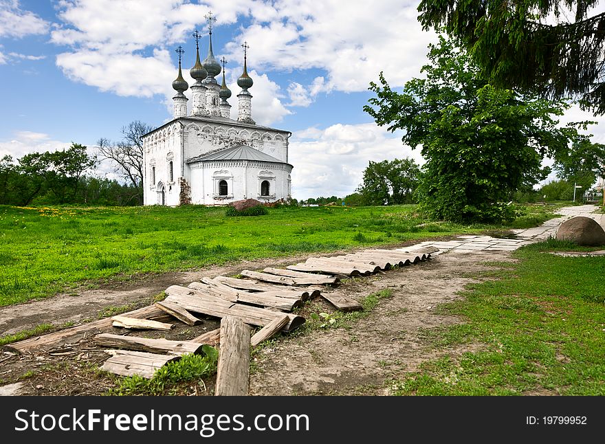 The history of Suzdal back to at least the year 1024. For centuries it functioned as the capital of several Russian principalities. It forms part of the Golden Ring. Today, the town operates as an important tourist center, featuring many fine examples of old Russian architecture — most of them churches and monasteries. The history of Suzdal back to at least the year 1024. For centuries it functioned as the capital of several Russian principalities. It forms part of the Golden Ring. Today, the town operates as an important tourist center, featuring many fine examples of old Russian architecture — most of them churches and monasteries.