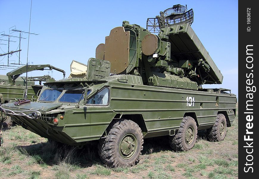 Military technology on test in steppe