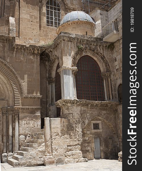 Church of the Holy Sepulchre stairs at the entrance