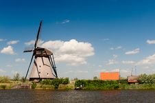 Windmill Landscape At Kinderdijk The Netherlands Royalty Free Stock Photography
