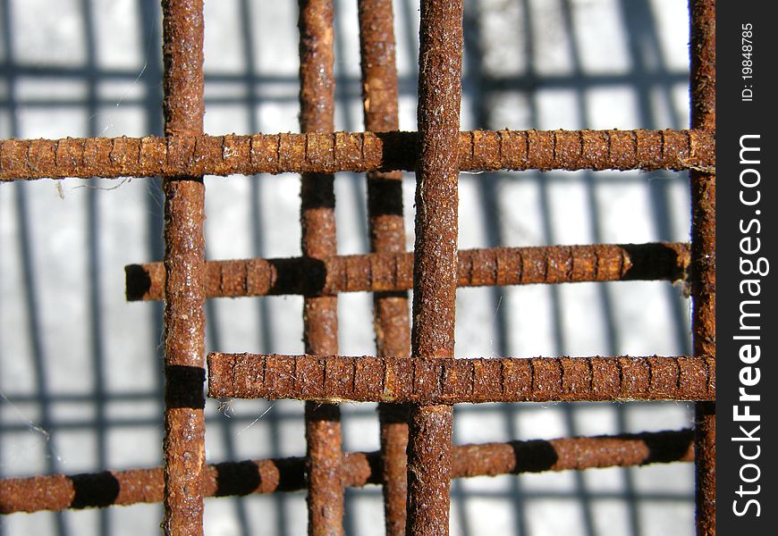 Rusty rods of armature and their shade