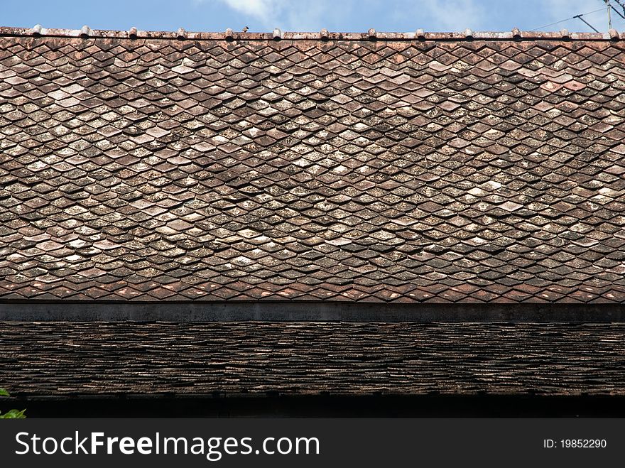 Ancient Thai house roof 1.