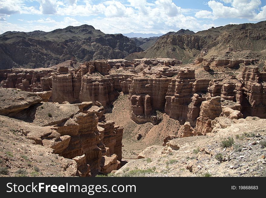 A blue sky in the Canyon Charin