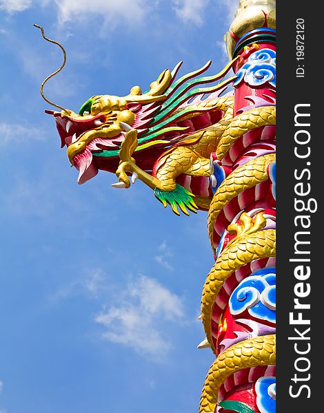 Chinese style dragon statue outdoor