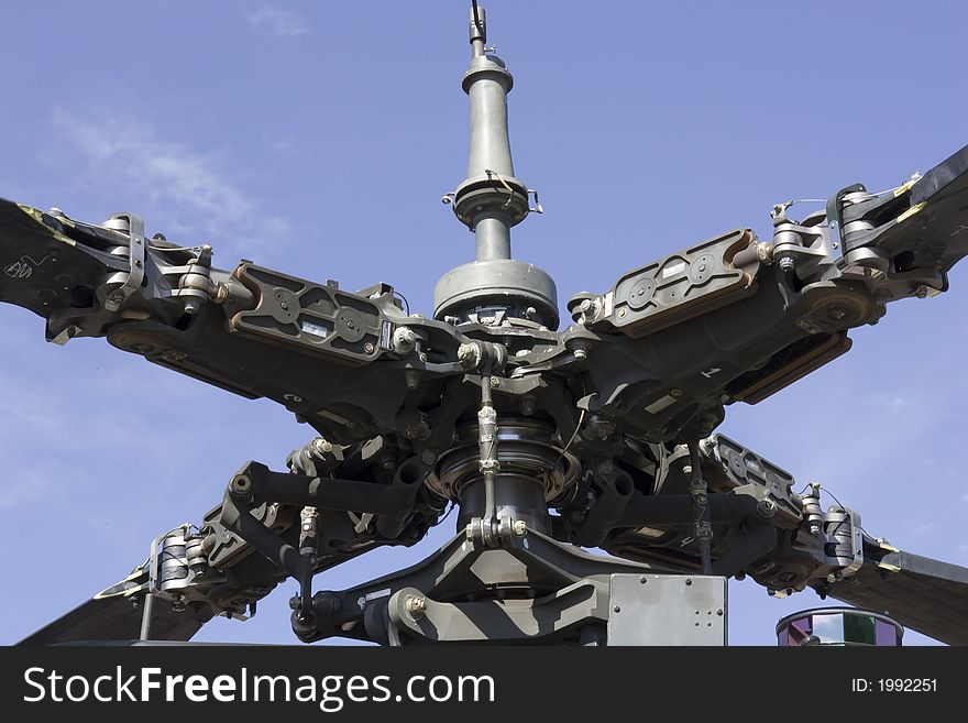 Helicopter Rotor Head