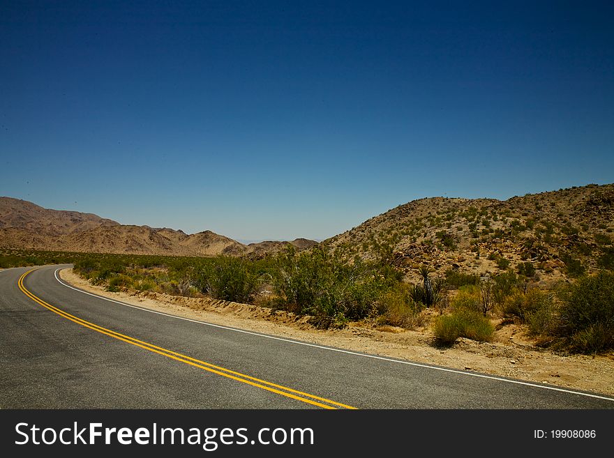 Around The Desert Bend in Joshua Tree National Park