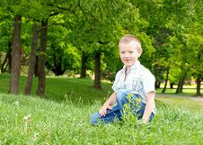 Happy Boy Outdoor Royalty Free Stock Images Happy Boy Outdoor Royalty Free Stock Images