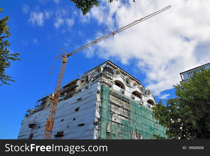 Construction of buildings of architectural