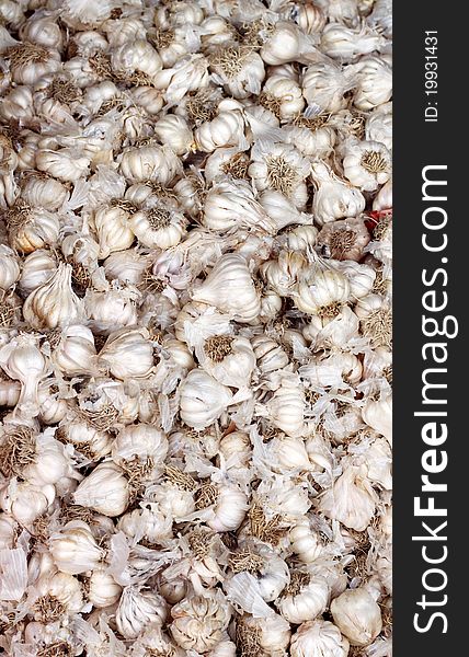 Farm fresh garlics, piled up at Asian market