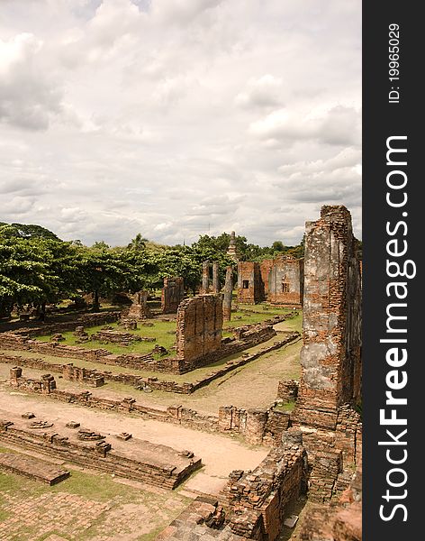 This ruin stupa is a part of Srisunphet Grand Stupa in Ayutthaya historical park where is an old capital city of Thailand. It was destroyed by Myanmar troop around 200 years ago. This ruin stupa is a part of Srisunphet Grand Stupa in Ayutthaya historical park where is an old capital city of Thailand. It was destroyed by Myanmar troop around 200 years ago