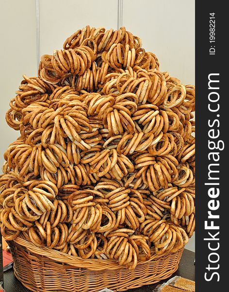 Image of a mountain of pretzels