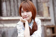 Smiling Girl Next Door Royalty Free Stock Images Smiling Girl Next Door Royalty Free Stock Images