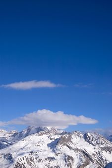 Cloudy Peak Royalty Free Stock Photo