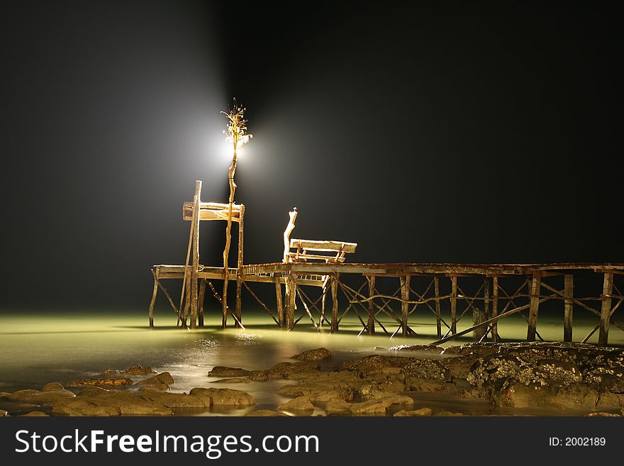 Night footbridge (Koh Kood, Thailand)