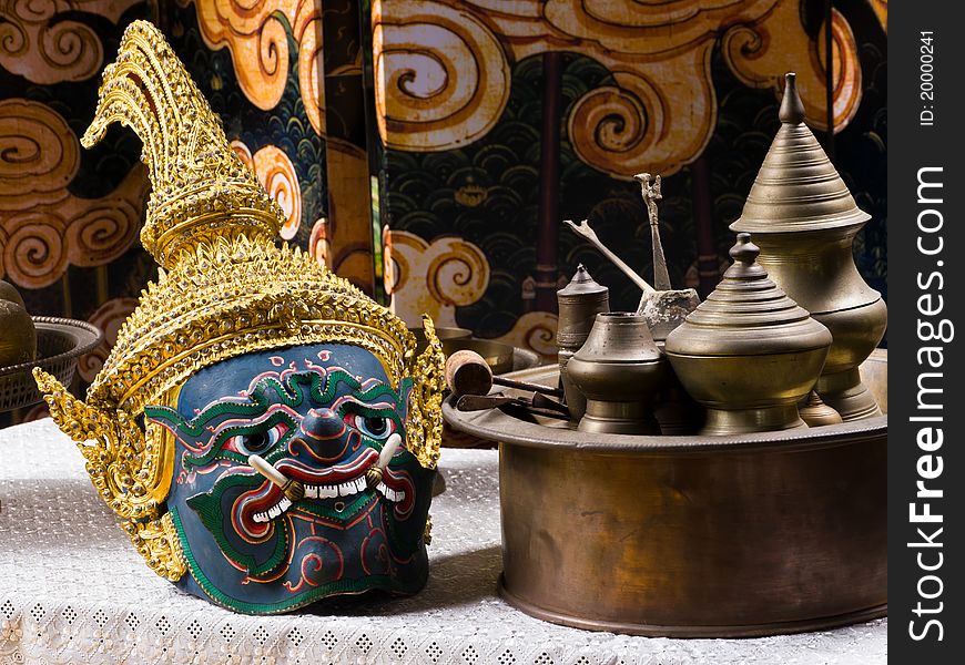 Kind of Thai drama mask