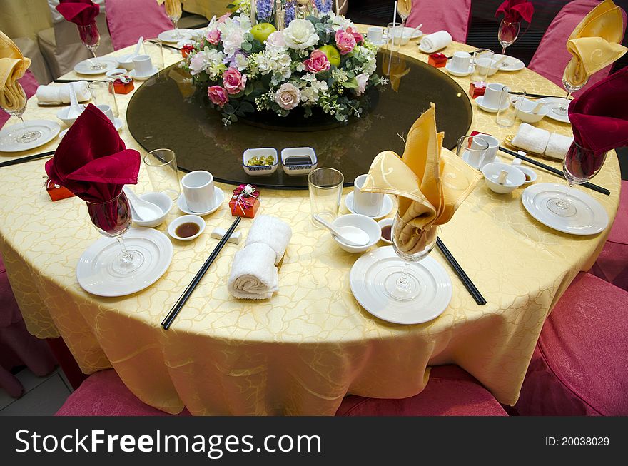Overview of a Wedding table in a restaurant