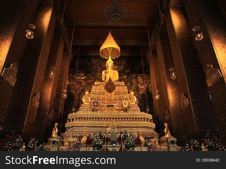 Wat Pho Buddist Monk Statue, Thailand