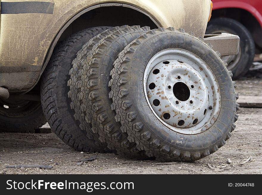 Wheels vehicle rubber prepared to replace