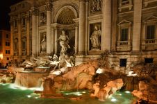 Fountain De Trevi At Night Stock Images Fountain De Trevi At Night Stock Images