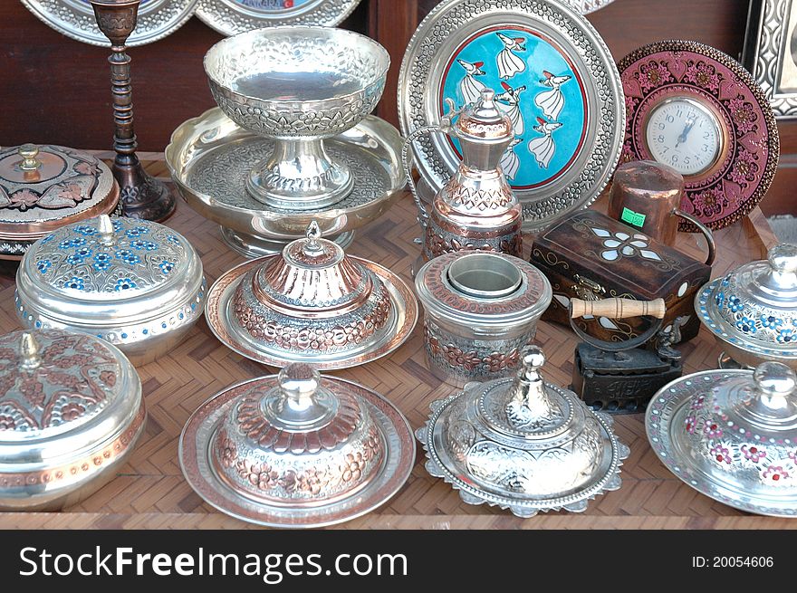 Anatolian decorative object. The copper objects are popular.