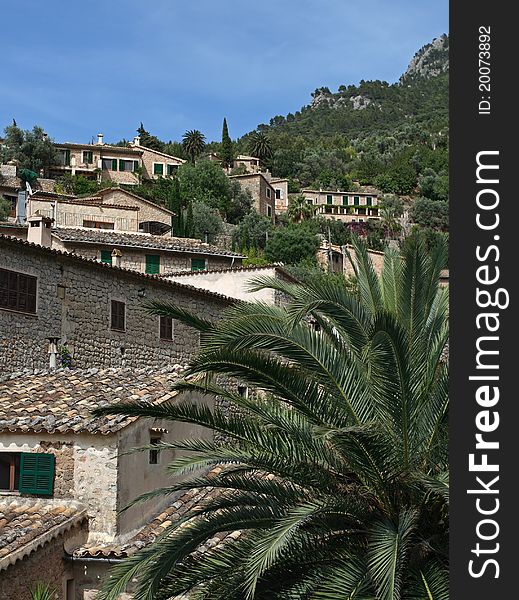 Typical mediterranean historic mountain village of Deia in Tramuntana mountains (Mallorca, Spain). Typical mediterranean historic mountain village of Deia in Tramuntana mountains (Mallorca, Spain).
