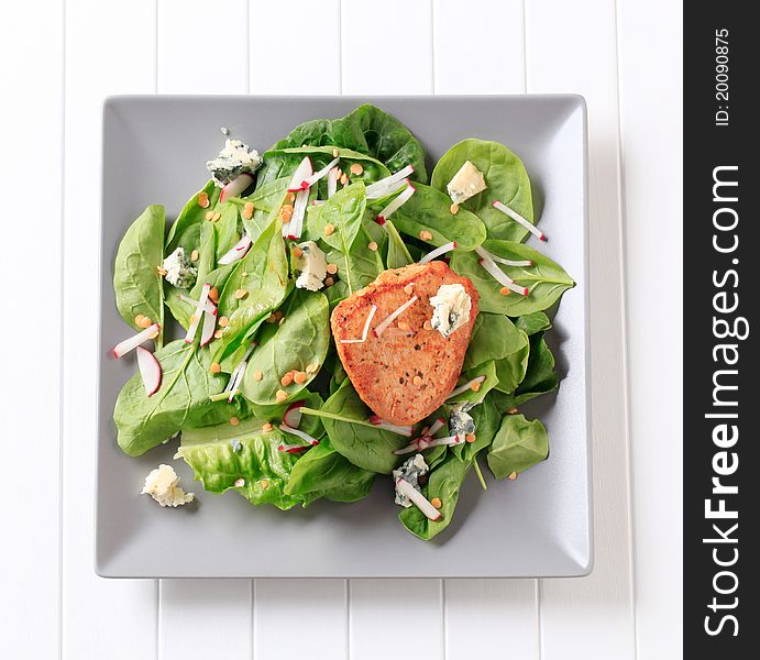 Spinach Salad And Marinated Chicken