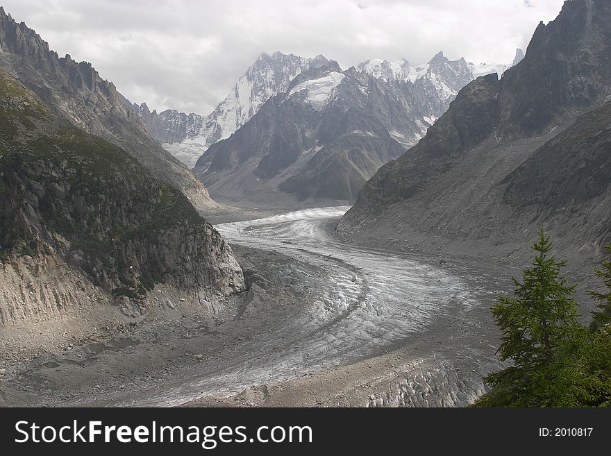 Sea of Ice, a glacier located on the northern slopes of the Mont Blanc massif. Sea of Ice, a glacier located on the northern slopes of the Mont Blanc massif.