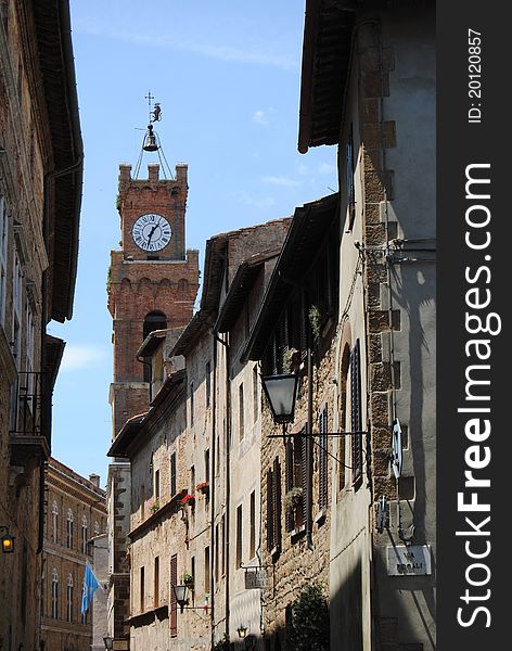 Pienza, visitatat Tuscan city in summer