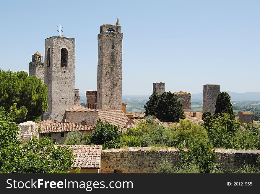 Visit the most beautiful cities of Tuscany in the summer