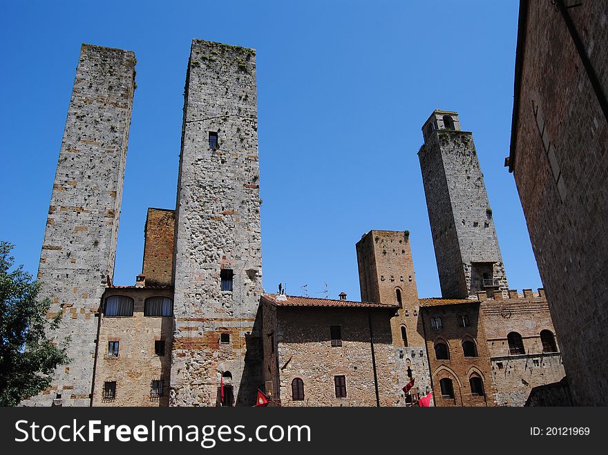 Visit the most beautiful cities of Tuscany