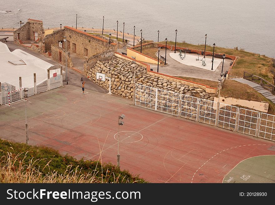 Basket player in a basket field, Gijon - Asturias