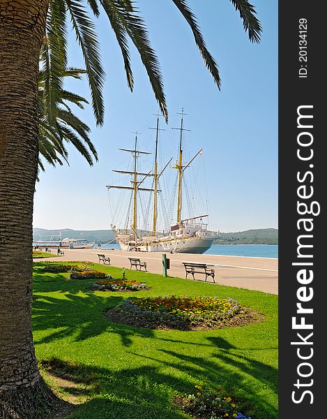 Sailboat anchored in port