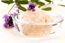 Bath Salt With Fresh Lavender Flowers Royalty Free Stock Photography Bath Salt With Fresh Lavender Flowers Royalty Free Stock Photography