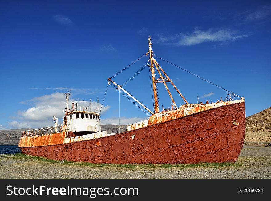 Wreck of Fishing boat, Iceland