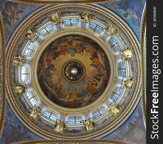 Sankt Petersburg landmark Isaac cathedral highest central dome with frescoes and mosaic from inside. Sankt Petersburg landmark Isaac cathedral highest central dome with frescoes and mosaic from inside