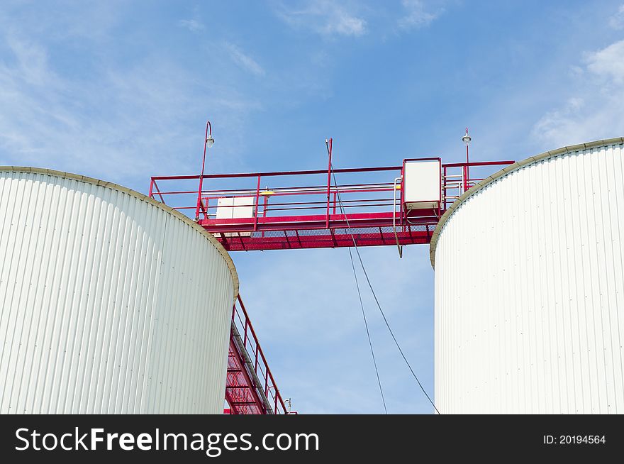 Tank storage for flammable materials