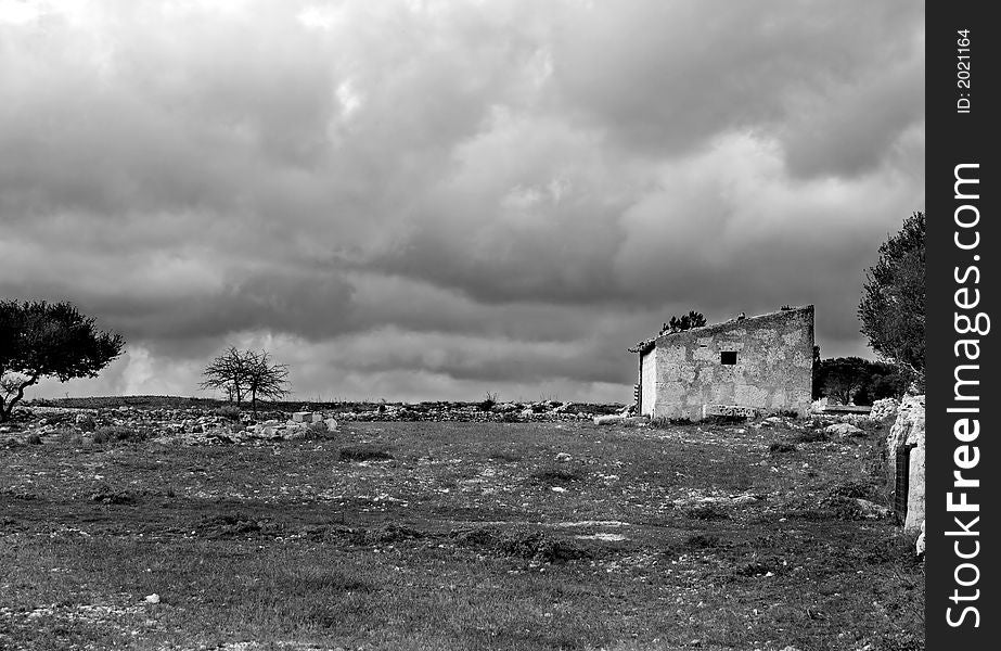 Sad and desolate house in the Sicilian hinterland. Sad and desolate house in the Sicilian hinterland