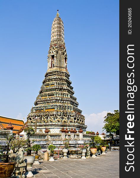 The ancient temple at Wat Arun, Bangkok - Thailand