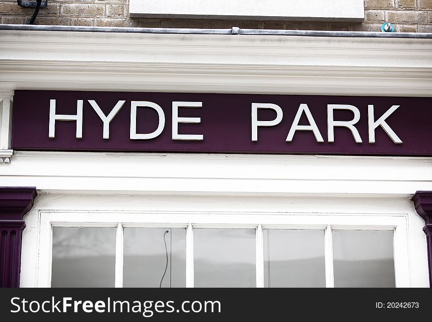 Close up of Hyde Park Sign