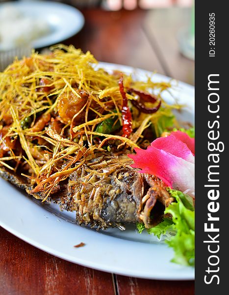 Deep Fried Fish With Lemongrass