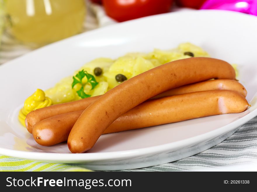 Frankfurter Sausage With Mustard,potato