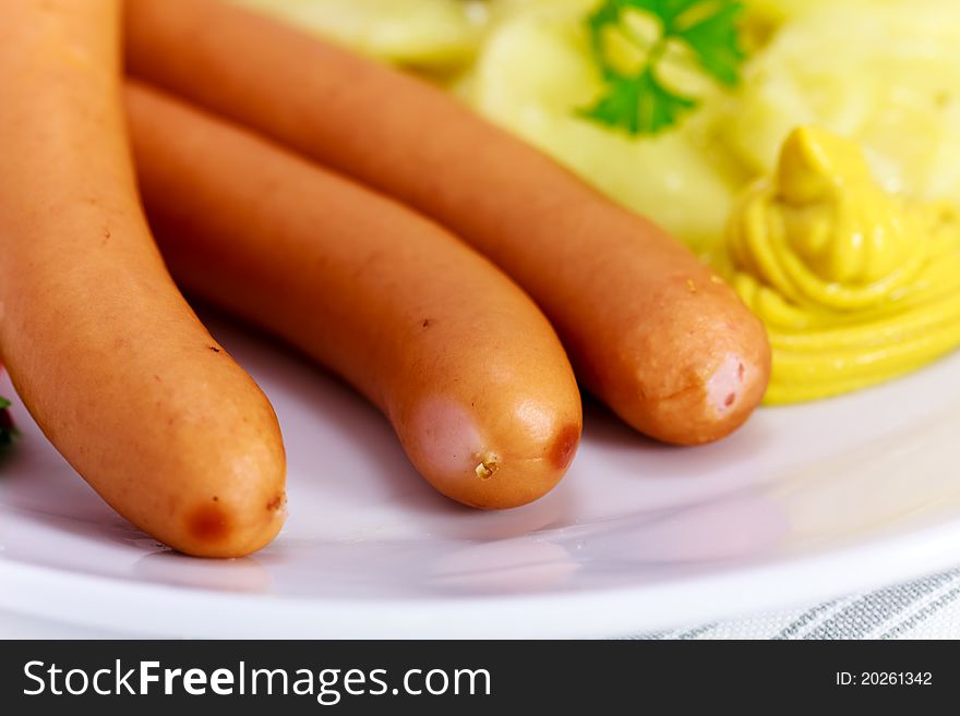 Frankfurter Sausage With Mustard,potato