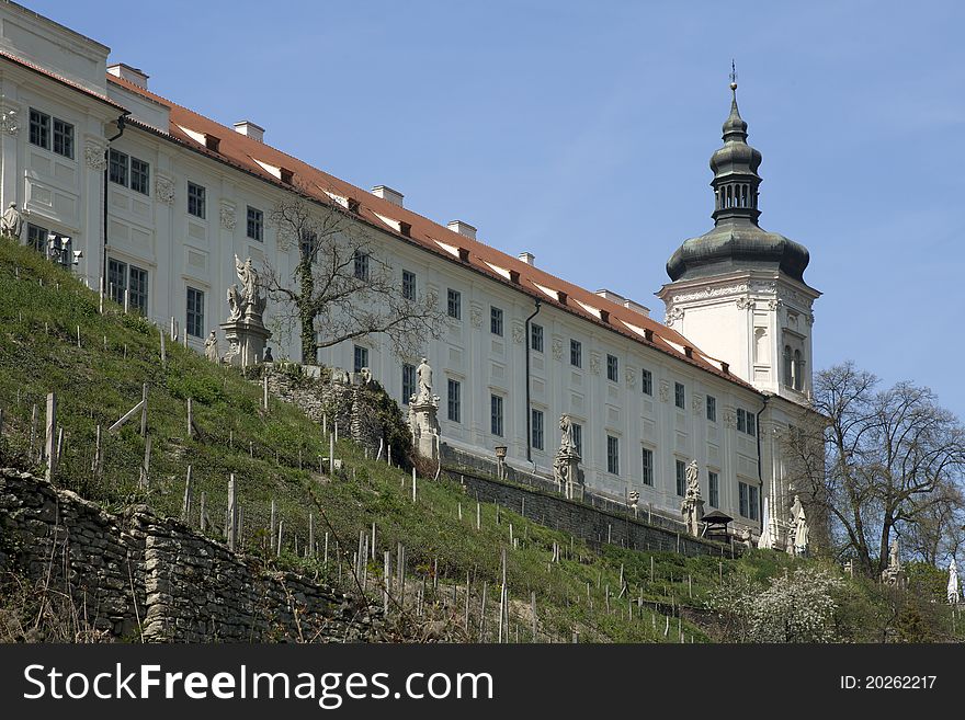 Kutna Hora, Jesuit College, Christianity school